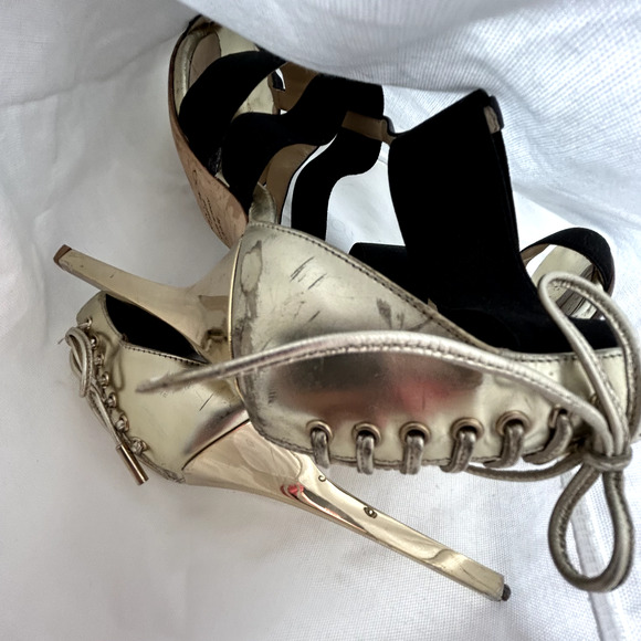 Jimmy Choo Gold Leather and Black Strap Stiletto Heel Peep Toe Sandals 39.5 - Picture 16 of 16